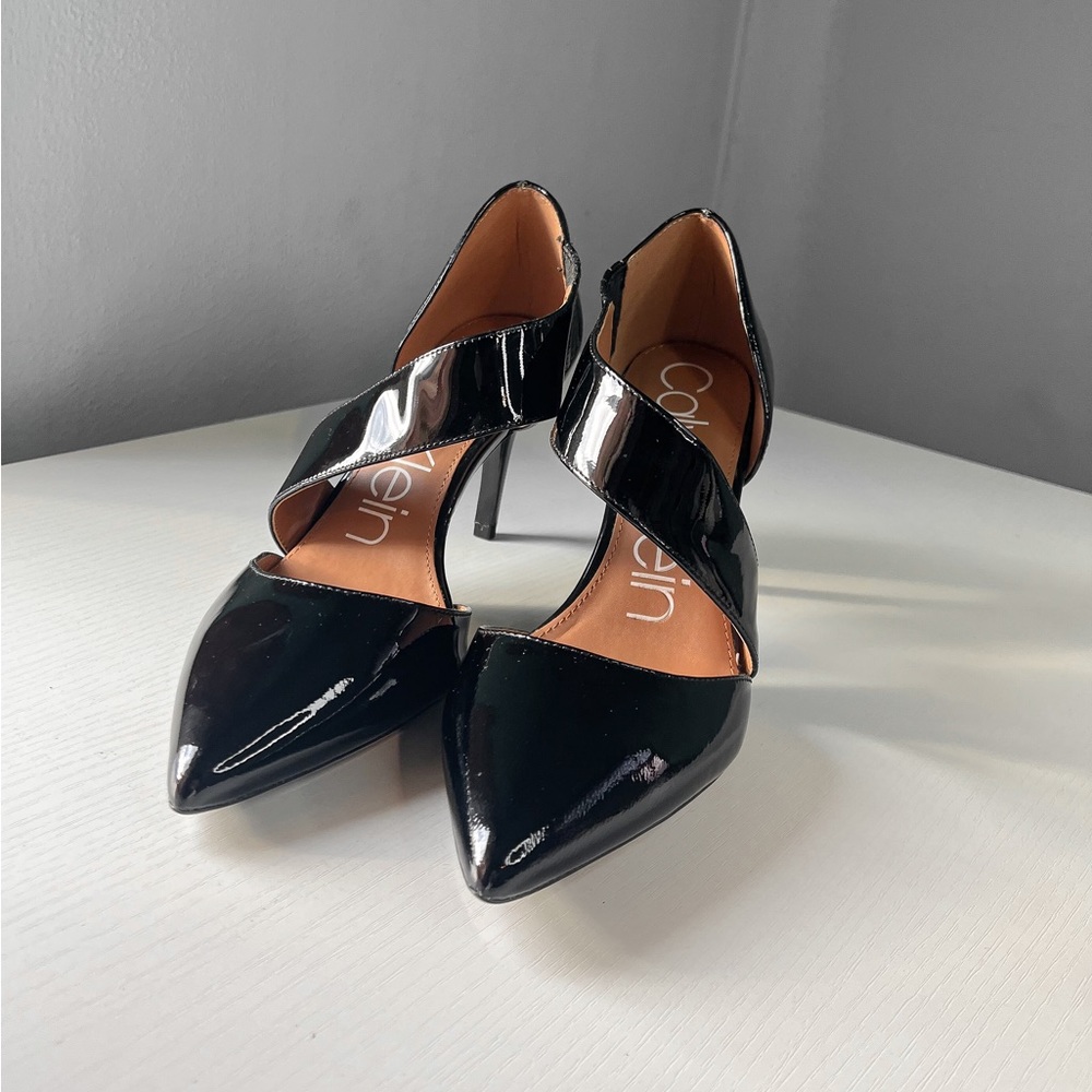 Calvin Klein High Heels, Size 9, Color black